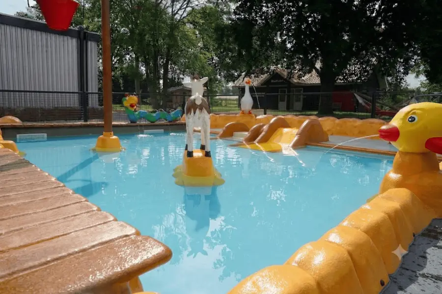 Naturist campground with a wading pool