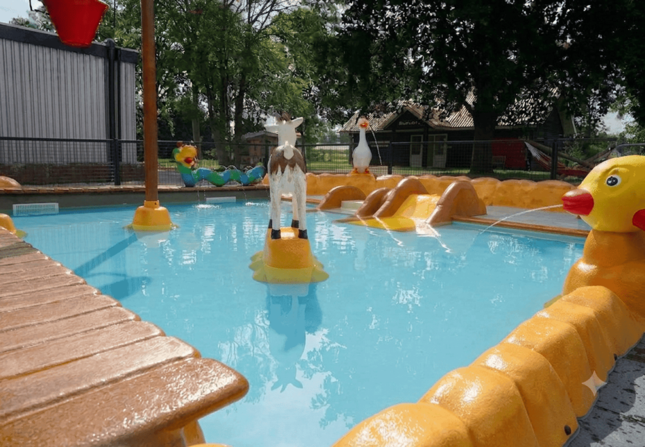 Naturist campground with a wading pool